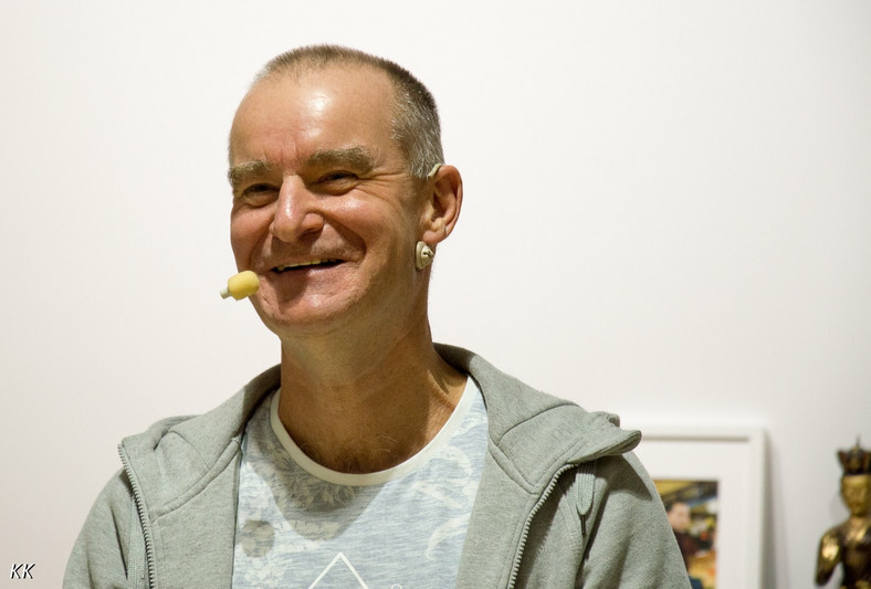 Wojtek Tracewski - polski nauczyciel buddyzmu, praktykuje buddyzm od 40 lat