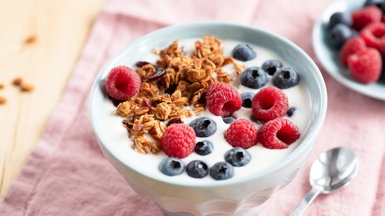 Ezt a 8 ételt edd reggelire a szakértő szerint, ha 100 évig szeretnél élni