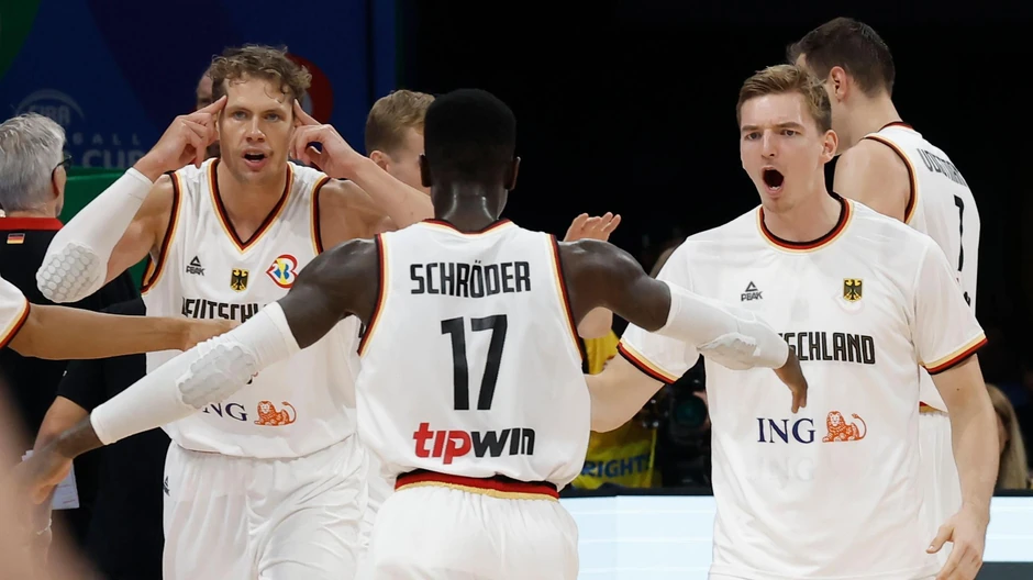 Denis Šruder, plejmejker nemačke reprezentacije, glavna je uzdanica ekipe Aleksa Mumbrua | Foto: ROLEX DELA PENA/EPA-EFE