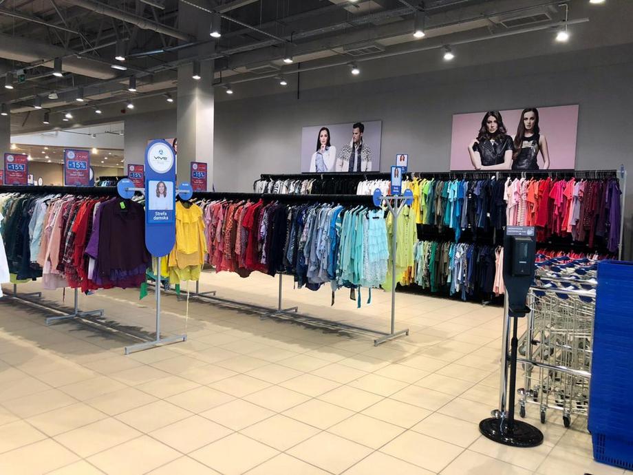 Sieć sklepów z używaną odzieżą Vive Profit będzie się rozwijać w oparciu o franczyzę. Pierwszy sklep w tym modelu został otwarty w Białej Podlaskiej w połowie sierpnia 2021 r.