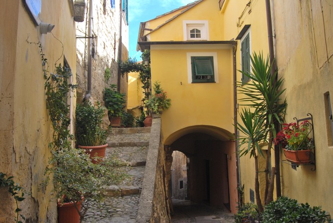 Červo, Italija