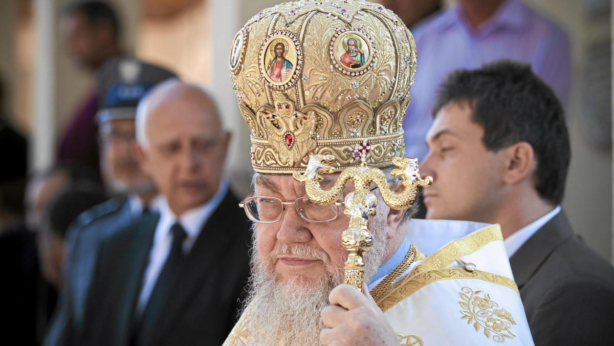 Kościół prawosławny nadal nie porozumiał się z rządem ws. propozycji zastąpienia Funduszu Kościelnego dobrowolnym odpisem podatkowym - poinformowano PAP w czwartek w kancelarii abp. Sawy. Resort administracji zapowiada, że będą jeszcze prowadzone rozmowy w tej sprawie.