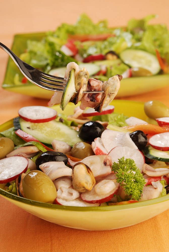 Salata od morskih plodova