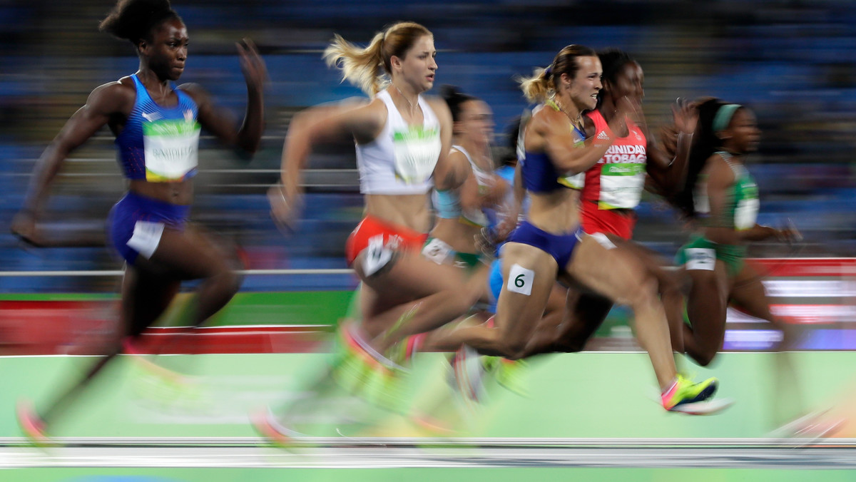Nasza znakomita sprinterka, Ewa Swoboda, na półfinale zakończyła rywalizację na 100 metrów podczas igrzysk olimpijskich w Rio de Janeiro. Polka zajęła siódme miejsce (11,18 sekundy) w swoim biegu i nie pobiegnie o medal. Sympatyczna zawodniczka z Żor może być jednak dumna ze swojego olimpijskiego debiutu.