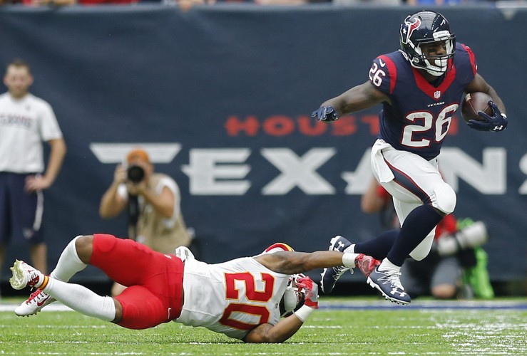 Tu 'trup' ściele się gęsto. Futbol amerykański to nie jest sport dla 'mięczaków'