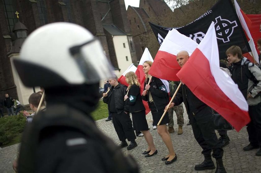 Sąd: Pokazując "precz z gejami" nikogo nie krzywdzimy