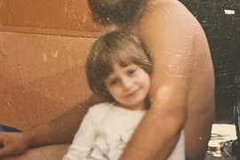 Rođena je u Osijeku, odrasla u Somboru, bila naš NAJVEĆI PONOS, a onda se preko noći SVE PROMENILO: Iz grotla pakla izvukao ju je OVAJ HRVAT, pa je i sam GURNUO U NOVI