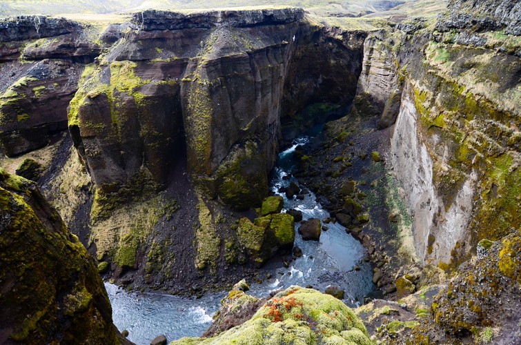 <strong>Rezerwat Porsmork</strong>
<br><br>
To rezerwat obejmujący grzbiet górski oraz dolinę wyrzeźbioną przez lodowce.