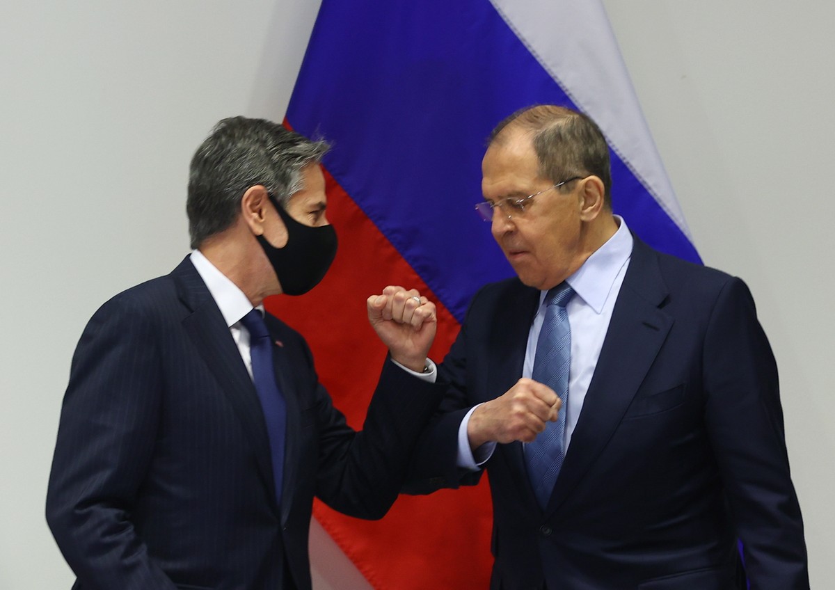Anthony Blinken i Siergiej Ławrow