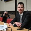  Arthur Mensch 