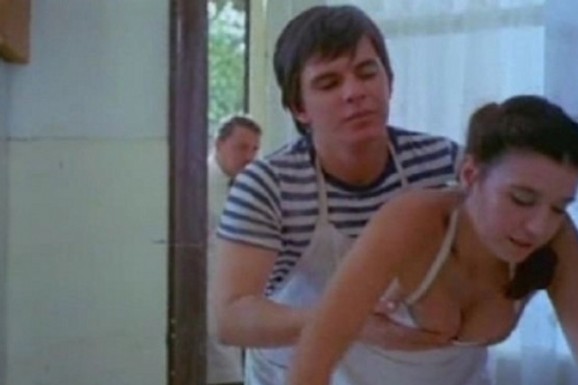 OVAKO SADA IZGLEDA ČUVENA JAGODINKA SIMONOVIĆ Pamtite je iz filma "Varljivo leto '68", mnogi kažu da danas ne liči na sebe (FOTO)