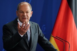 Scholz przerywa urlop. Jest plan ratunkowy dla największego importera gazu w Niemczech