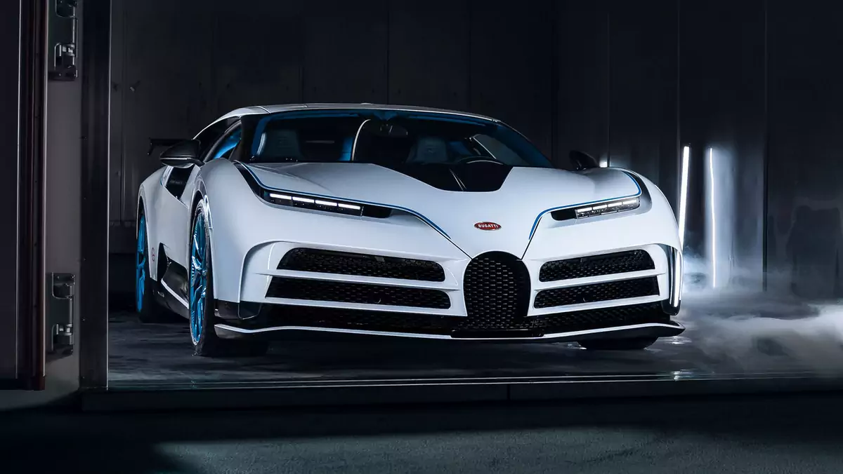 Bugatti Centodieci na testach w komorze klimatycznej