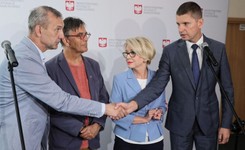 Nowe otwarcie w kontaktach MEN ze związkami. 'Wszystkie centrale zgodziły się na wznowienie rozmów'