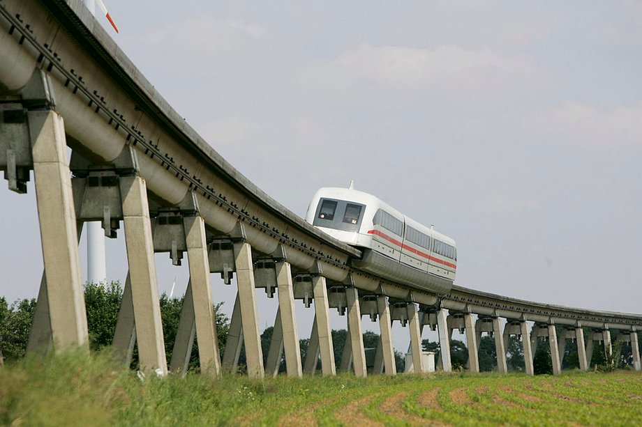 Transrapid testowany był na specjalnym torze w Dolnej Saksonii