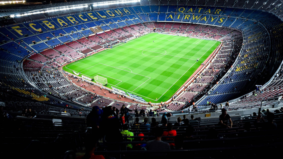Finał piłkarskiego Pucharu Hiszpanii zostanie rozegrany na stadionie Camp Nou, na którym na co dzień występują piłkarze Barcelony. Hiszpańska Federacja Piłki Nożnej (RFEF) podjęła taką decyzję, chociaż piłkarze Dumy Katalonii zagrają z Athletikiem Bilbao w zaplanowanym na 30 maja finale.