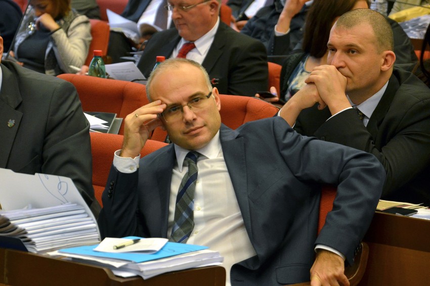 Izbori u Novom Sadu kad i budu i vojvođanski: Miloš Vučević