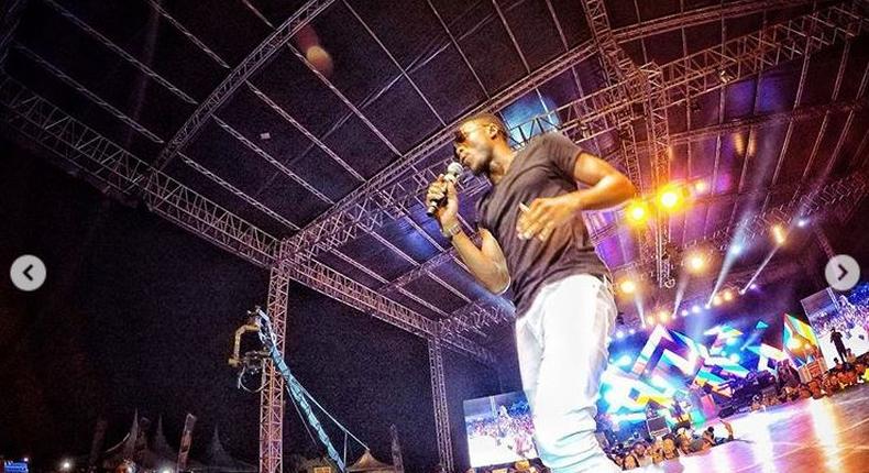 Alikiba thrills fans with an electrifying end year performance in Mombasa