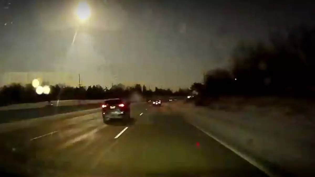 Tej nocy eksplodował meteoryt, który wszedł w atmosferę Ziemi (wideo)
