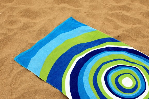 Peškir sa plaže nikako nemojte samo da istresete i spakujete u torbu: Niste svesni šta sve tako UNOSITE U KUĆU