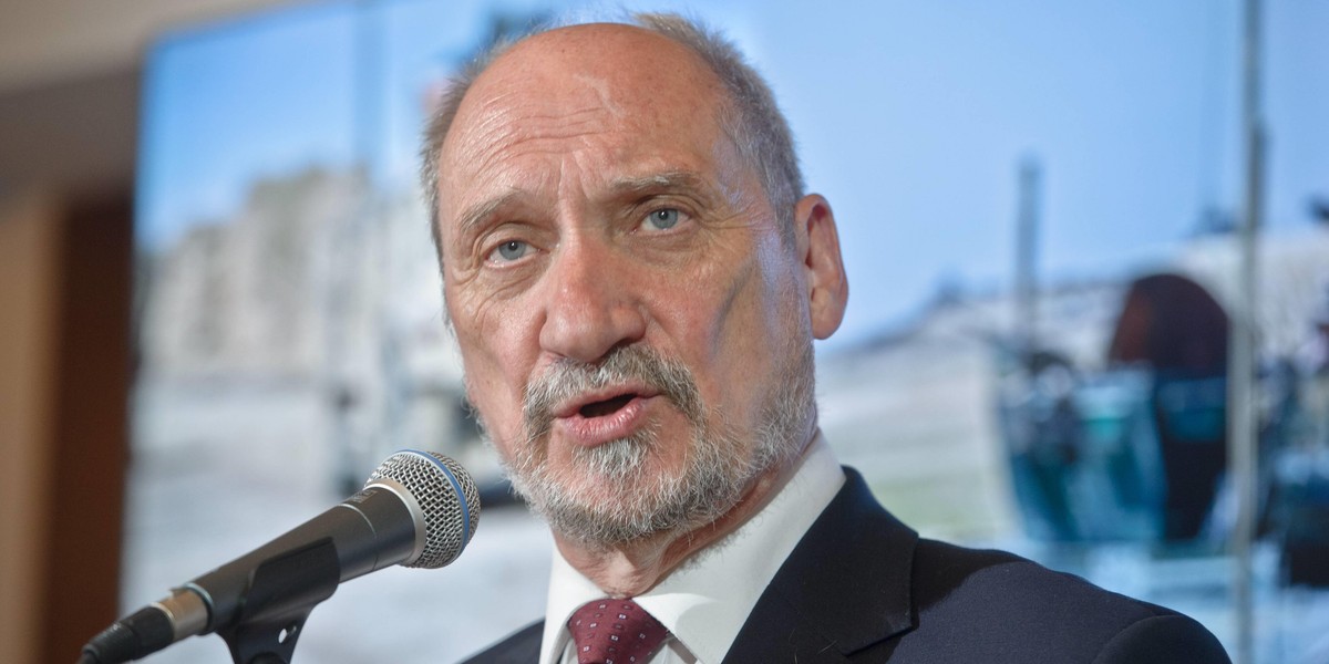 Macierewicz o raporcie podkomisji smoleńskiej i Rosjanach, którzy nie są w stanie nam zagrozić