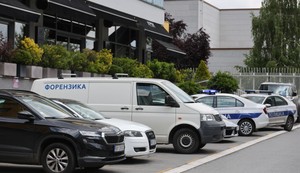 Pucnjava u kafiću