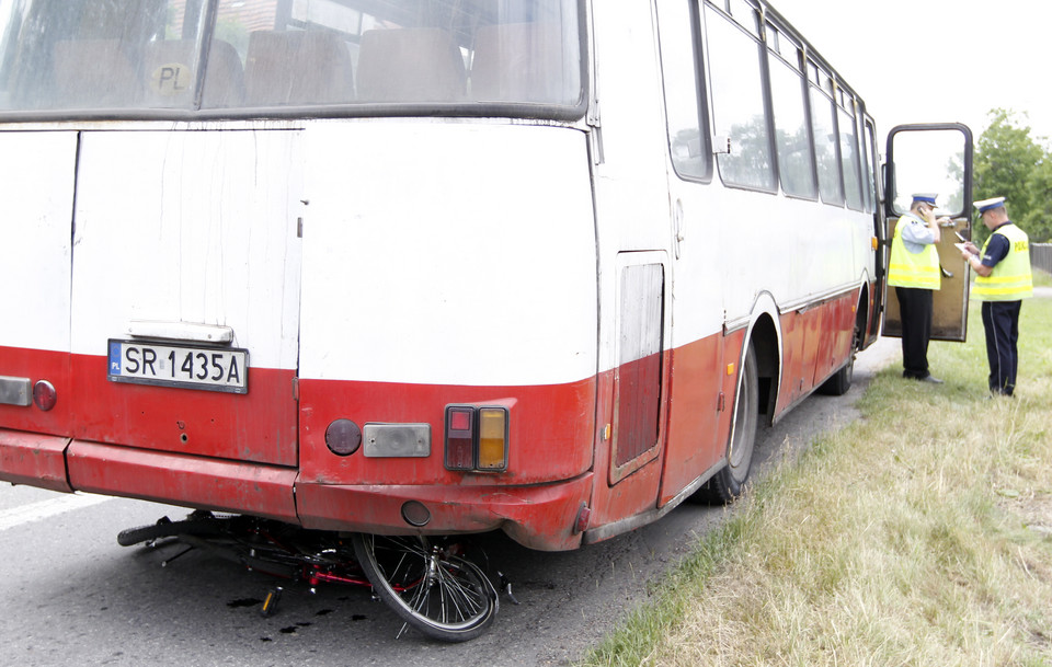 Tragiczny wypadek. Autobus wjechał w dzieci