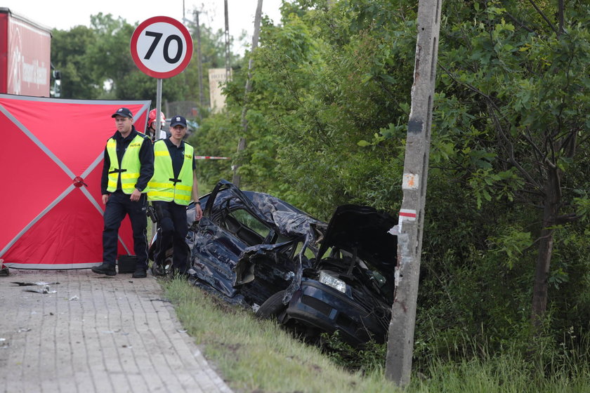 Śmiertelny wypadek w Miedzianej Górze. Nie żyją trzy kobiety oraz 2-latka