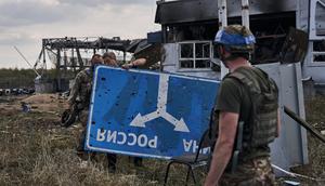 A destroyed border checkpoint with the sign Ukraine and Russia on August 16, 2024 in Sudzha, Russia.Kostiantyn Liberov/Libkos/Getty Images