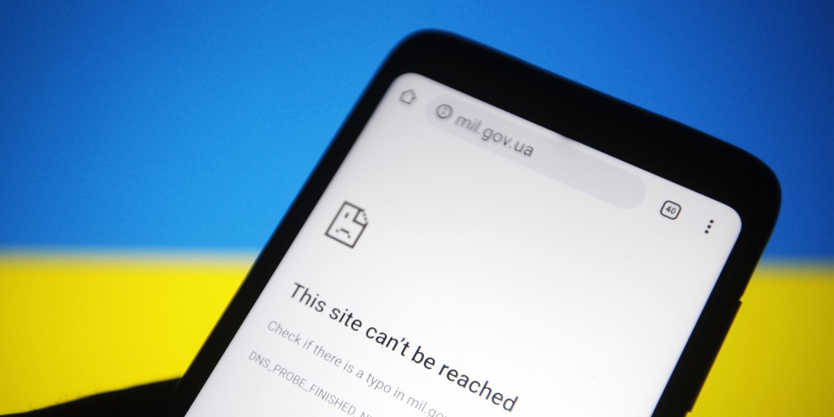 Ukraińskie strony rządowe znowu nie działają.