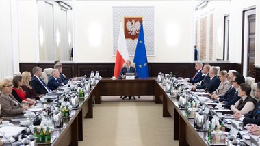 rząd przyjął ustawę praworządnościową i zmiany w krs. co czeka polskie