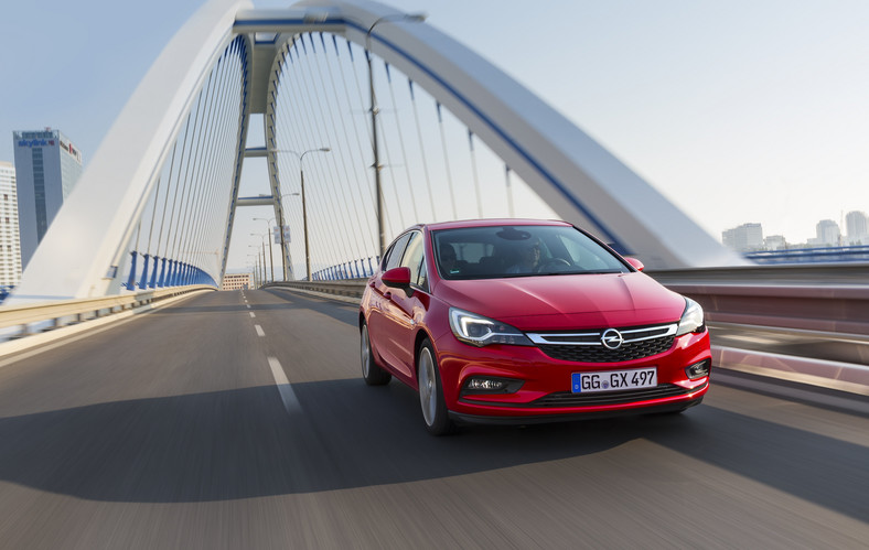 Nowy Opel Astra