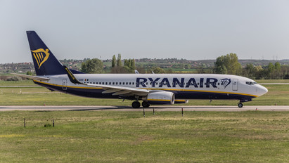 Potyautasra vadásztak Londonban, négy órás késéssel indult Budapestre a Ryanair-gép