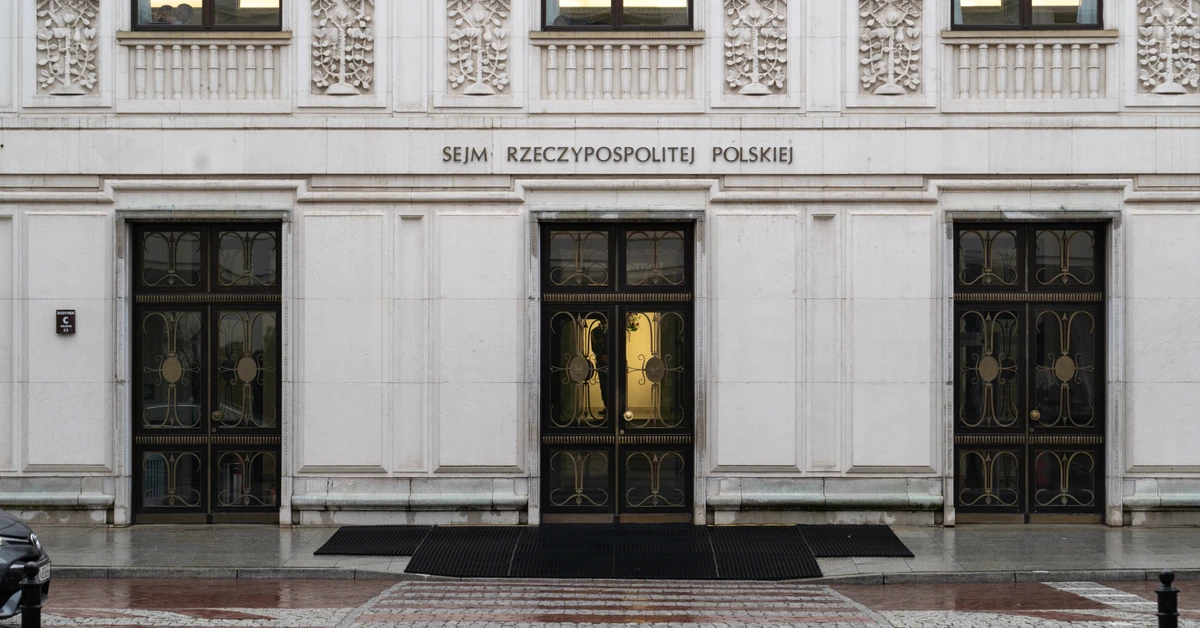 PiS wraca w 2027 r. do władzy? Opinie Polaków nie pozostawiają złudzeń [SONDAŻ]