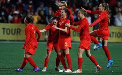 Cięcia budżetu i ograniczone finansownie. Kanadyjskie piłkarki rozpoczęły strajk