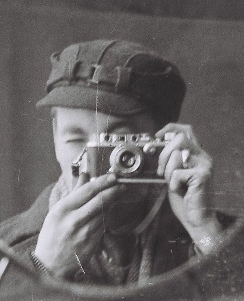 Żołnierz AK przekazał muzeum swój aparat fotograficzny