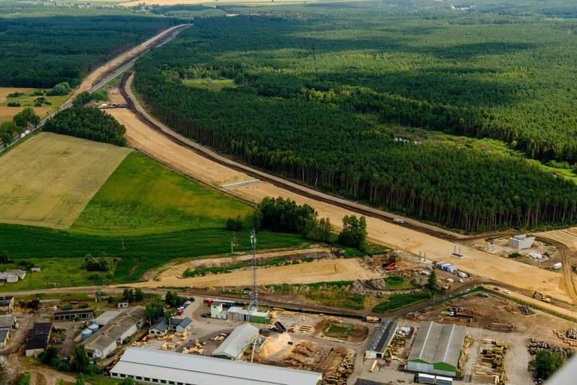 Tak budowa odcinka S5 Gniezno-Żnin wygląda z powietrza