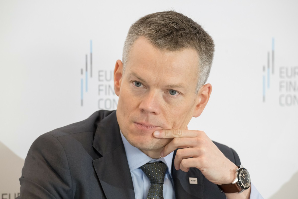 KNF ostrzega przed dwoma firmami. Jest komunikat