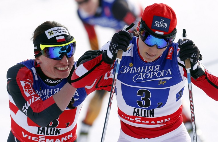 Tak Justyna Kowalczyk i Sylwia Jaśkowiec cieszyły się z medalu w Falun