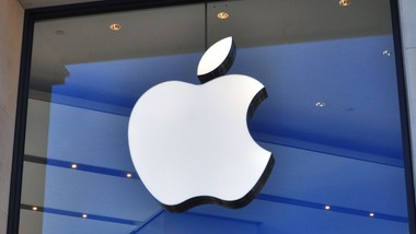 rekordowe przejęcie apple. gigant wykłada miliardy, by dogonić konkurencje