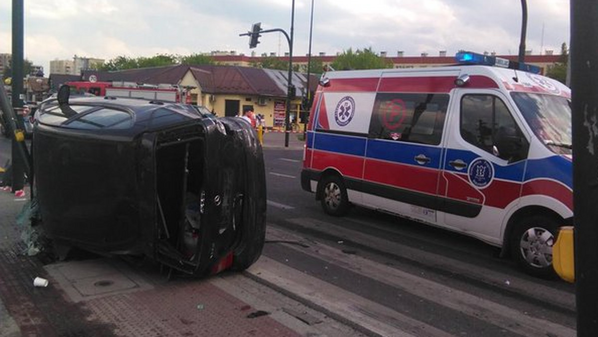 Rozpoczął się proces Grzegorza O., oskarżonego o spowodowanie katastrofy w ruchu lądowym. Ten ciężarówką staranował 18 samochodów osobowych oczekujących na czerwonym świetle na skrzyżowaniu ulic: Grota Roweckiego i Kobierzyńskiej. Proces toczy się za zamkniętymi drzwiami, na wniosek obrońcy O.