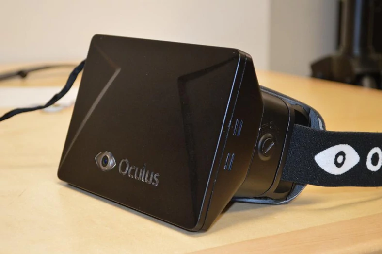 Pierwsze prototypy Oculus Rift tylko z grubsza przypominały efektowne wizualizacje towarzyszące zbiórce na Kickstarterze