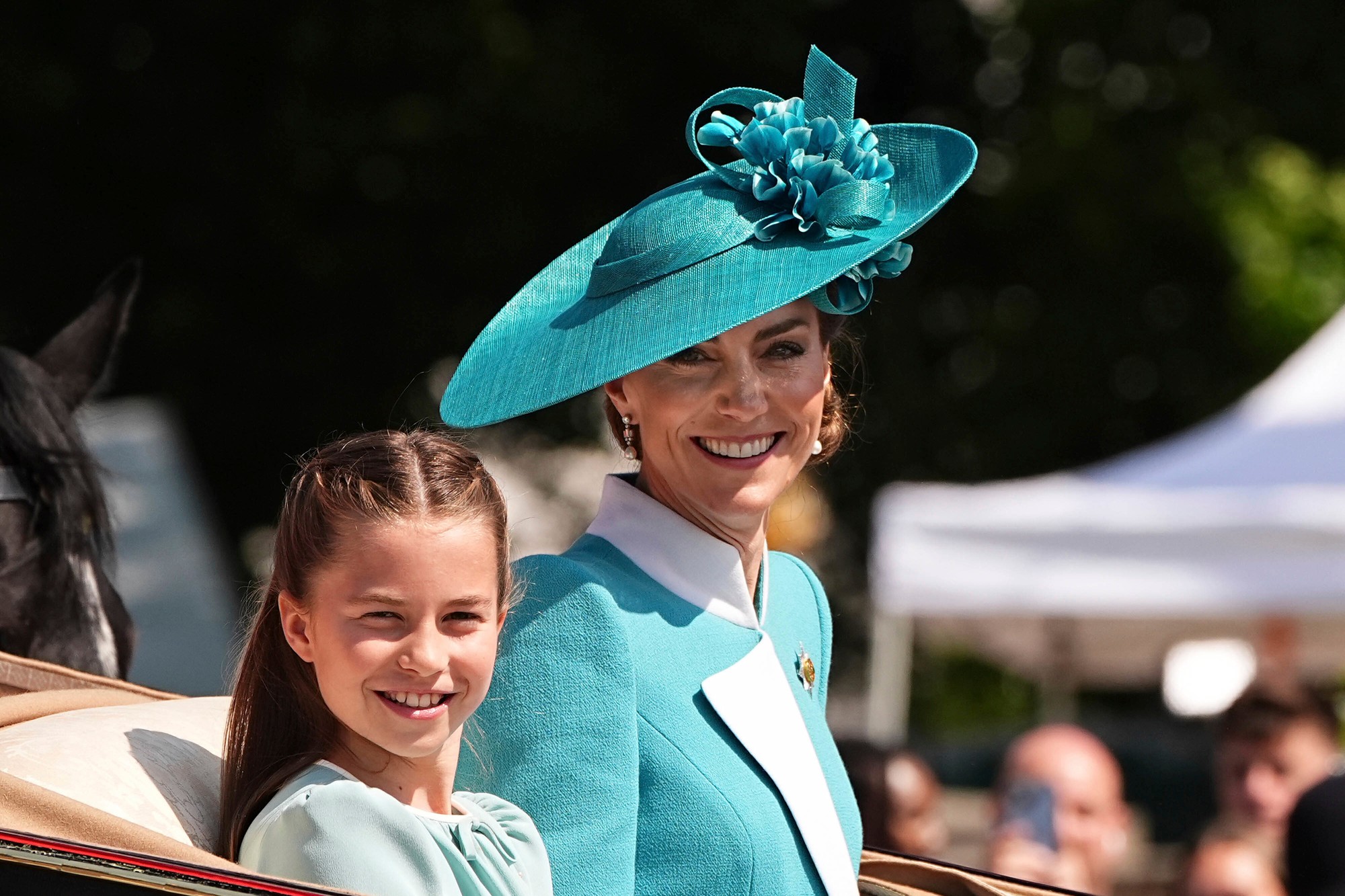 Princezná Charlotte a princezná Kate.