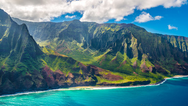 Dlaczego turyści odsyłają swoje pamiątki z wakacji z powrotem na Hawaje?