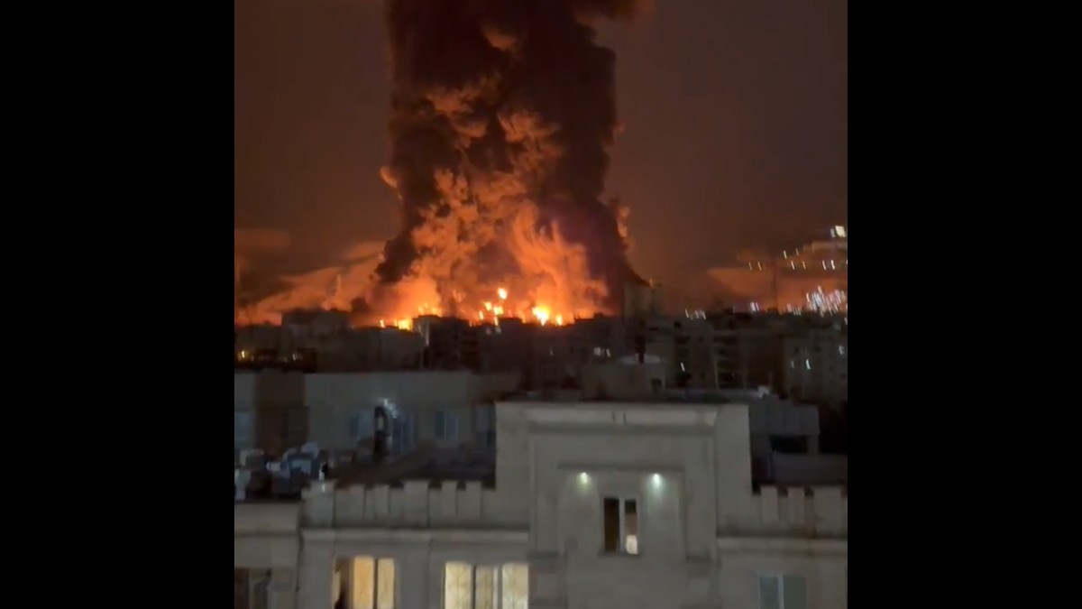 Žestok napad na Teheran