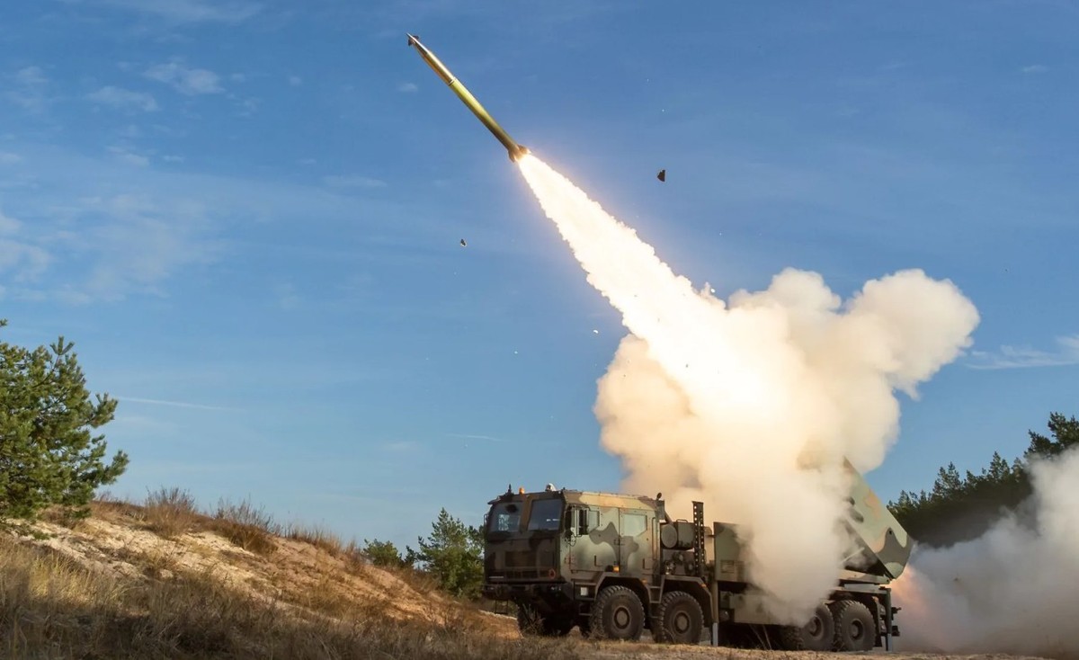 himars K239 Chunmoo norwegia Korea Południowa