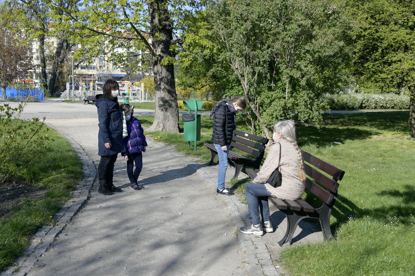 Wrocławianie ruszyli do parków