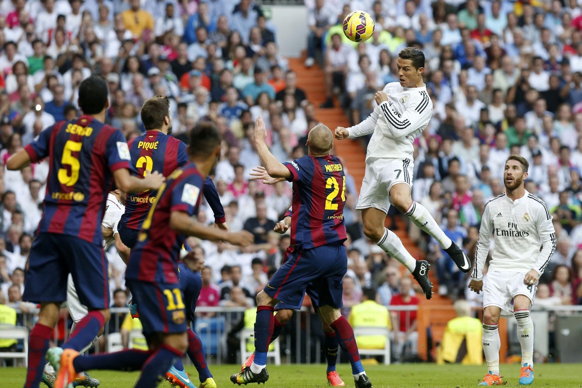 Liga hiszpańska: Gran Derbi dla Realu Madryt. Barcelona pokonana. WIDEO