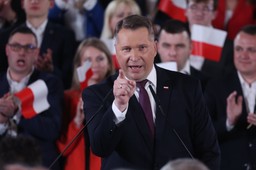 czarnek do zełenskiego: ukraina jeszcze żyje dzięki pis