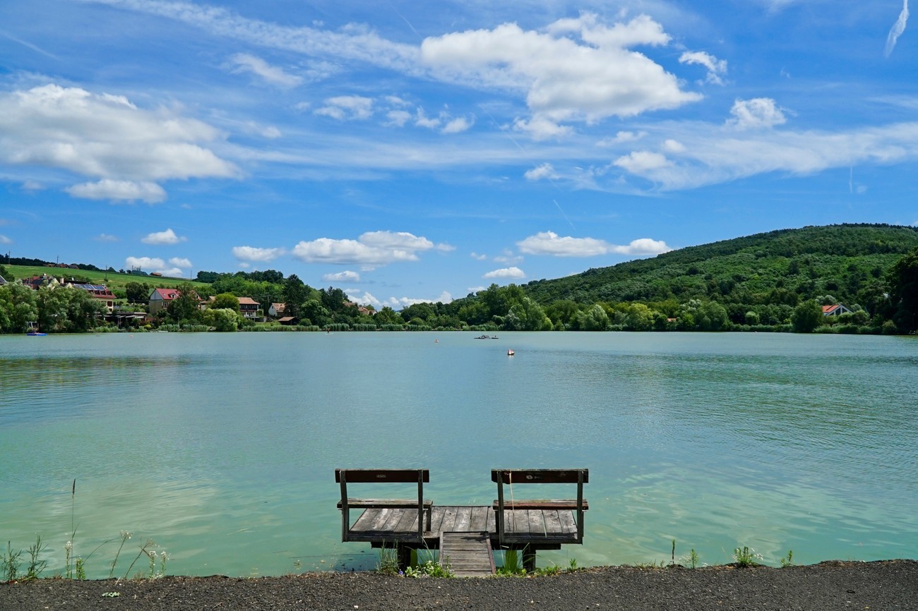 Sedam tajnih plaža u komšiluku za koje verovatno niste ni čuli: Osveženje za male pare, a priroda zeleni raj (foto)